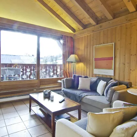 In Mont Blanc With Balcony 아파트 *